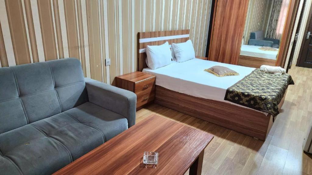 Hôtel Global Express à Baku Extérieur photo