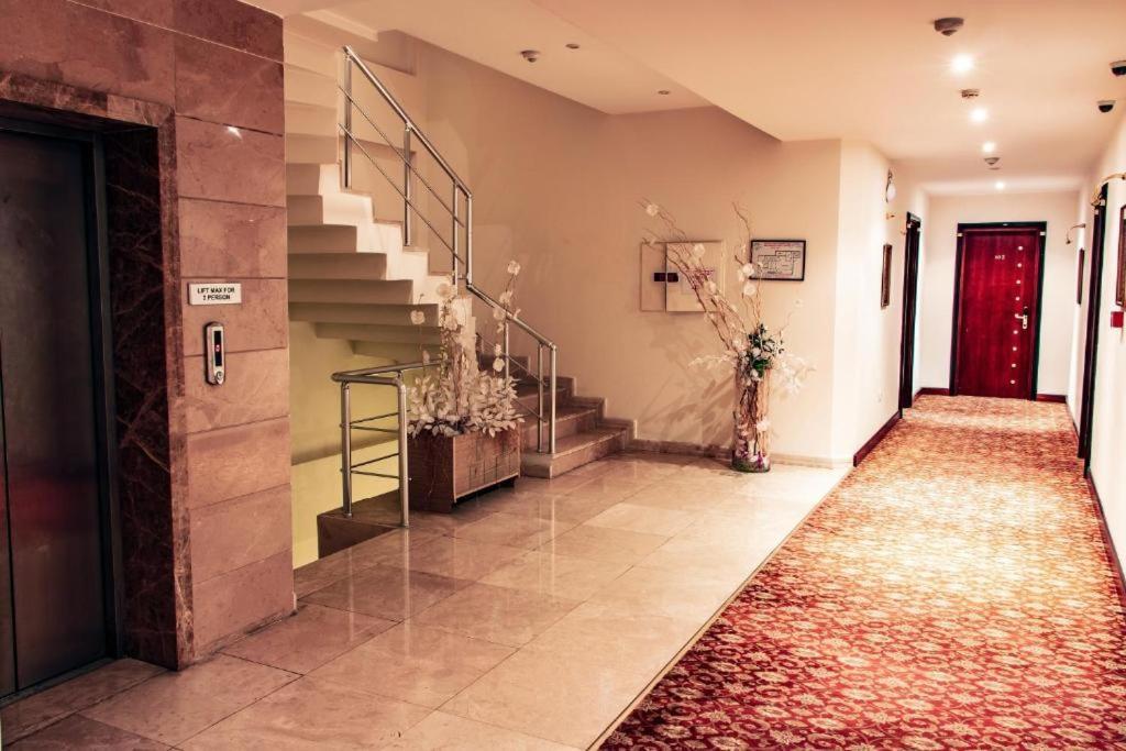 Hôtel Global Express à Baku Extérieur photo