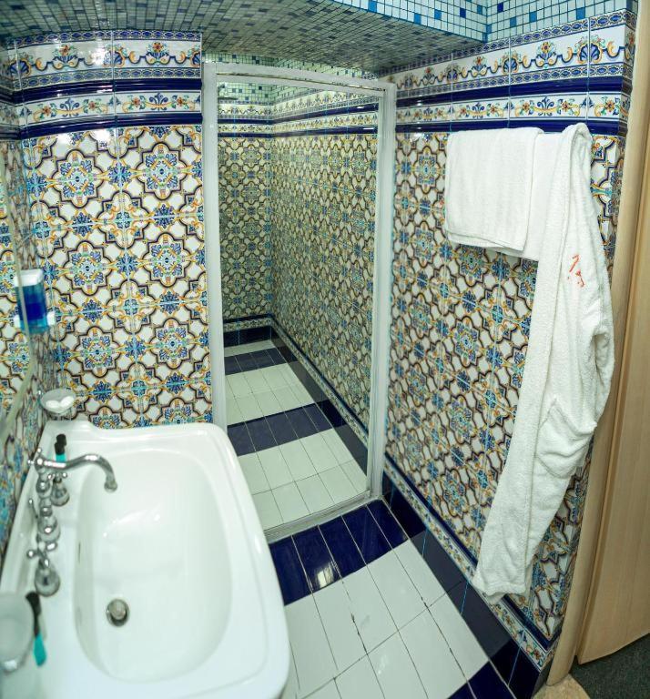Hôtel Global Express à Baku Extérieur photo